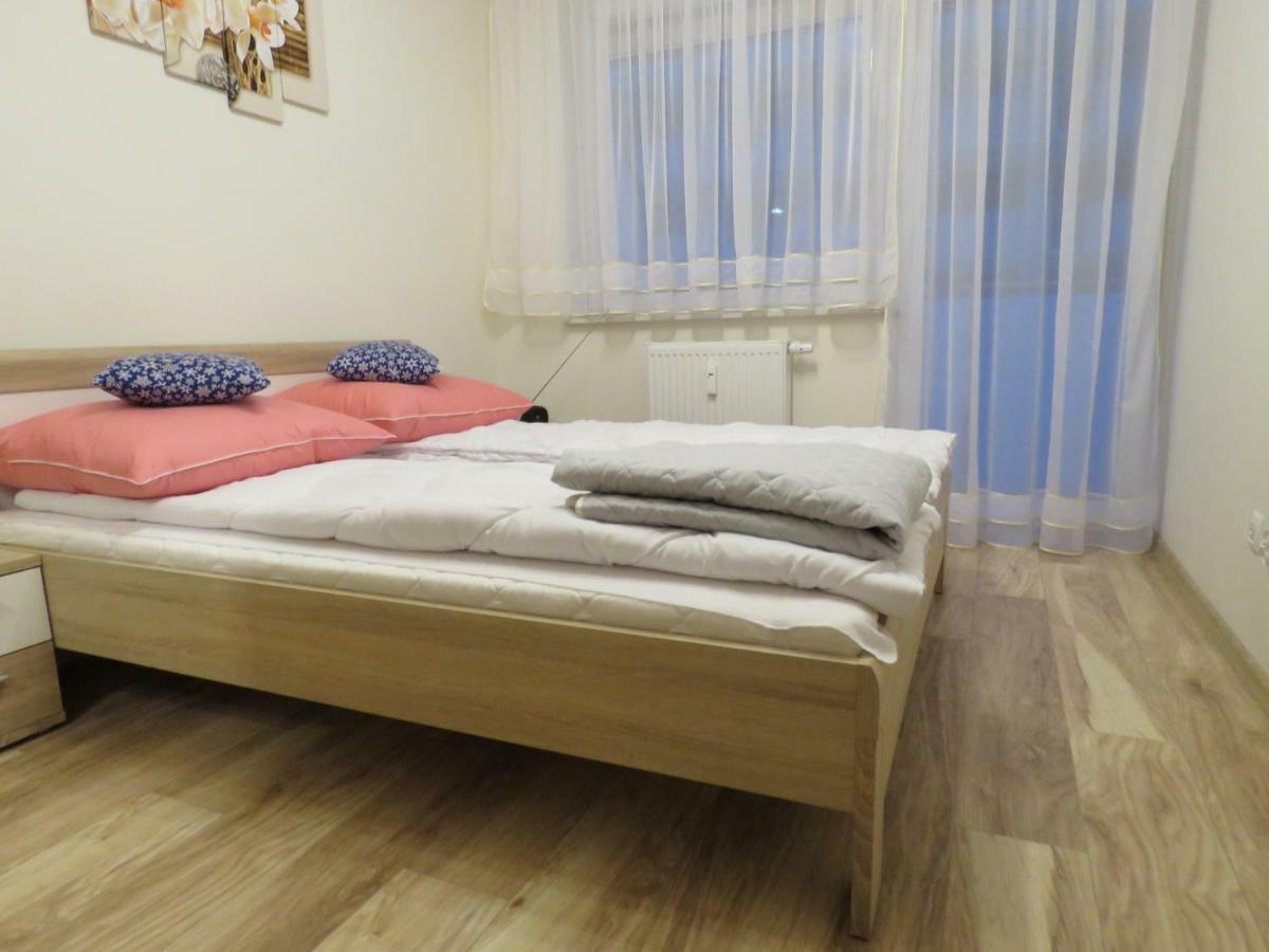 Blizej Morza U Jacka Z Garazem Apartman Kołobrzeg Kültér fotó
