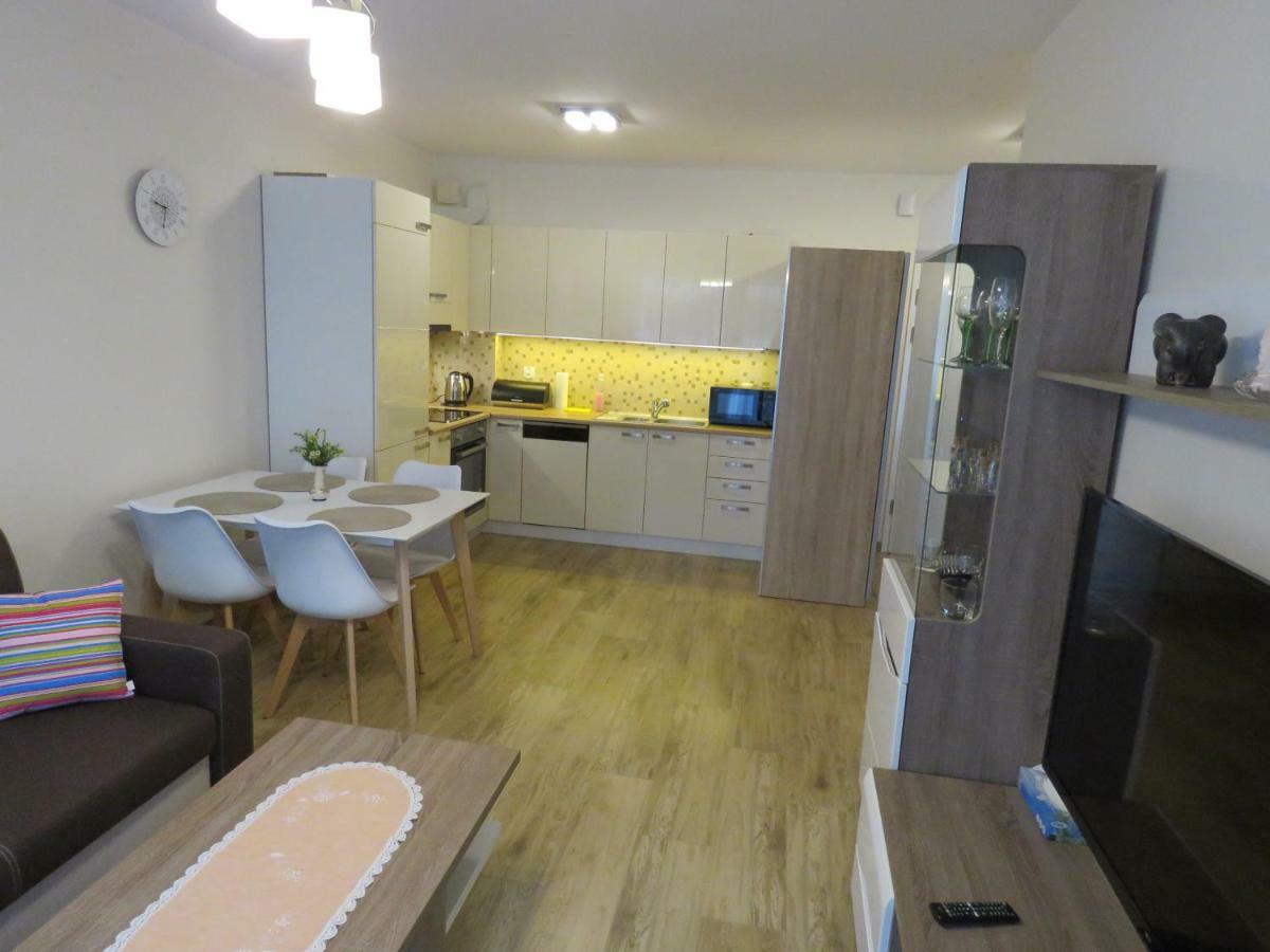 Blizej Morza U Jacka Z Garazem Apartman Kołobrzeg Kültér fotó