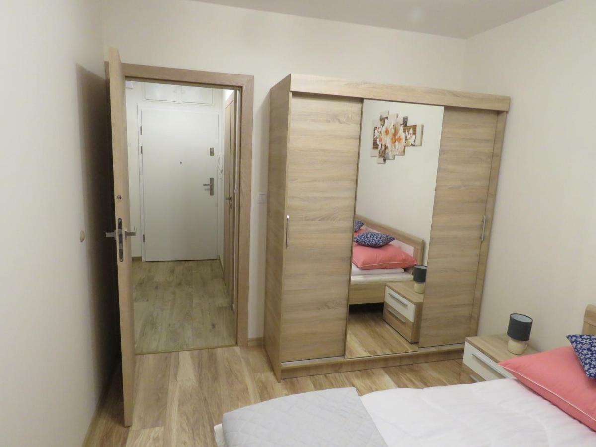 Blizej Morza U Jacka Z Garazem Apartman Kołobrzeg Kültér fotó